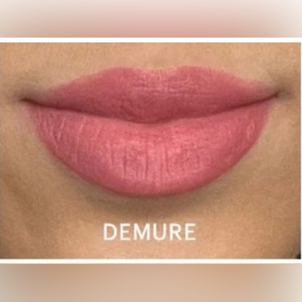 Lip Crayon Suede Matte Shade Demure Glo Skin Beauty NIB